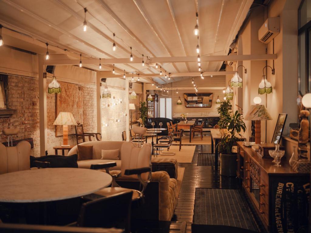 Bar/lounge
