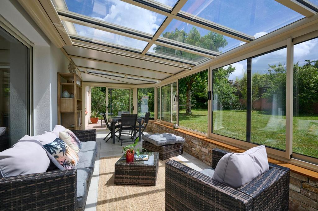 Maison de plain pied avec jardin - 1
