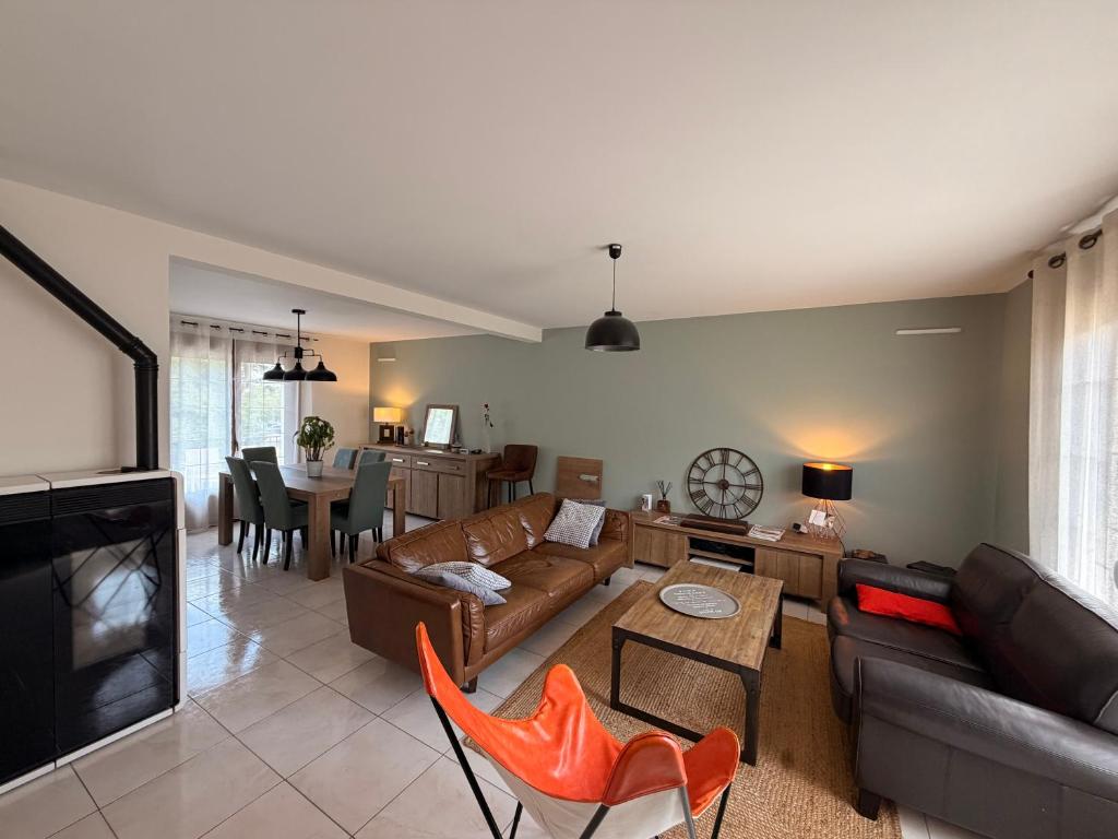 Villa - 12 beds - Snooker - 800m Bugatti - 24h du Mans - 2