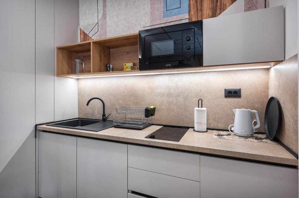 Ela Modern Apartments - Free Public Parking - 5