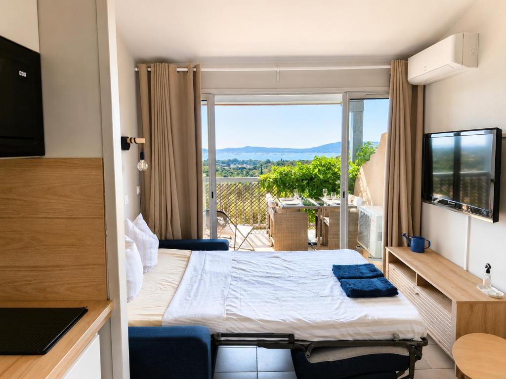 Appartement Rénové Vue Mer Climatisé Golfe de St Tropez Grimaud Les Restanques 4 personnes - 4