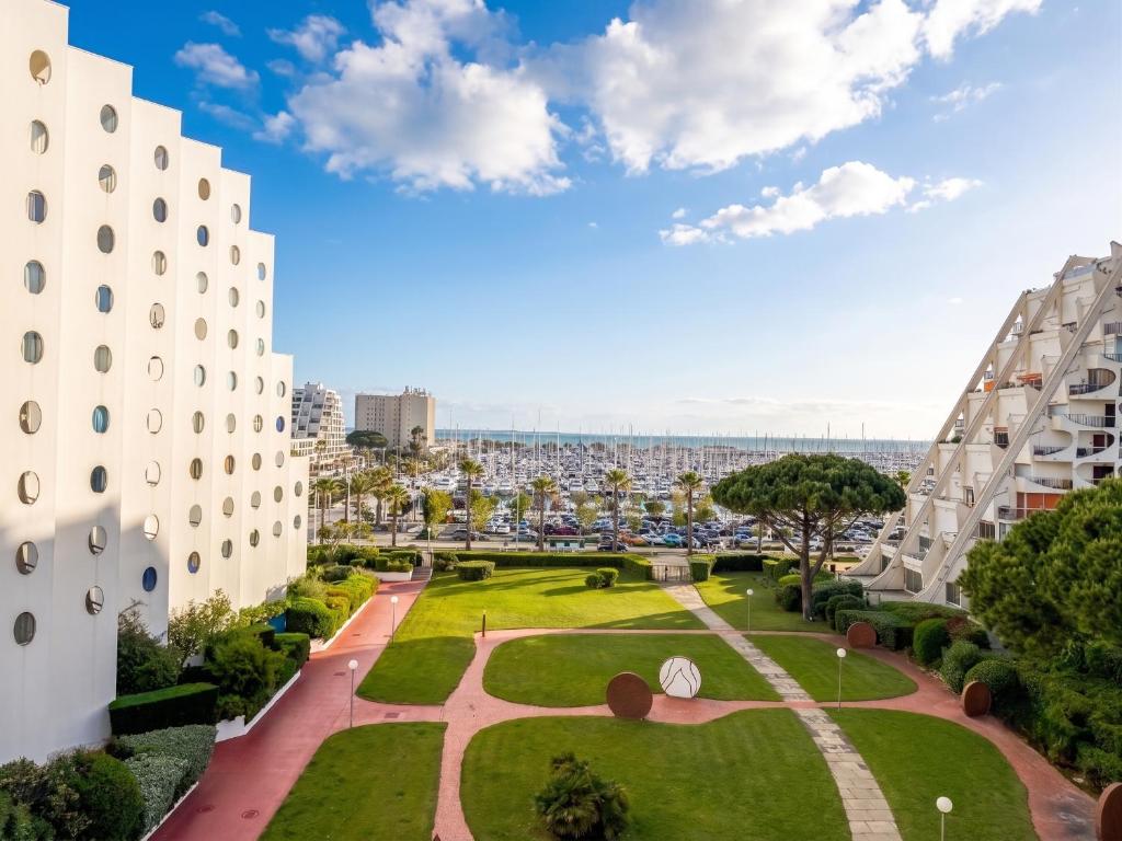 Harbor view - Air conditioning - Parking - Résidence Fidjis - 4