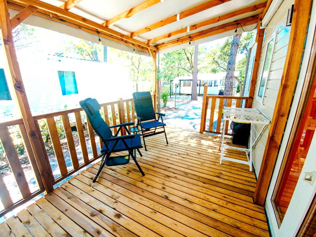 3 bedroom Chalets Camping Leï Suves - JoyCasa - 3