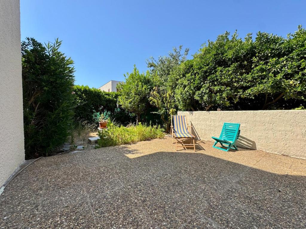 Joli rez de jardin centre-ville de la londe les maures - 3