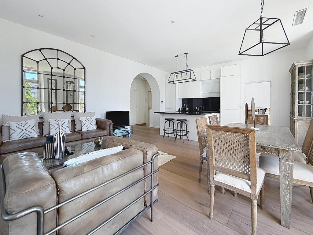 Beautiful 3 bedroom Carlton Canada 403 - 2