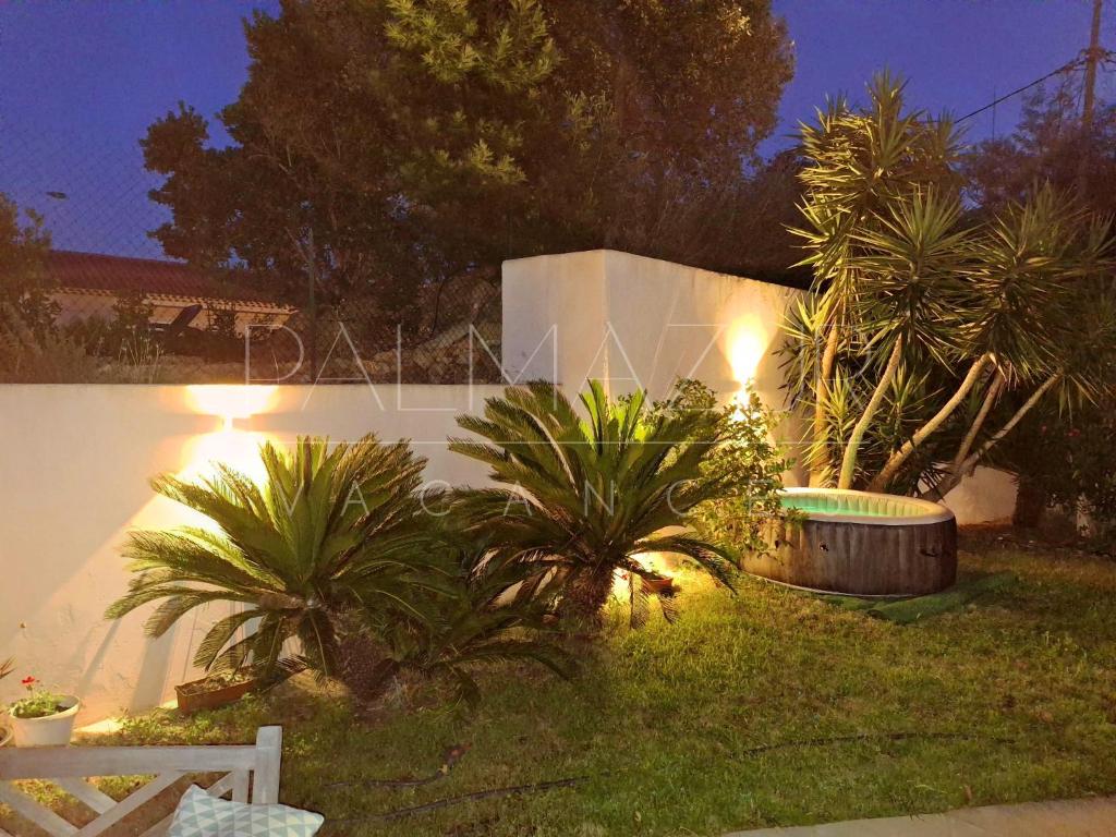 Villa Mitoyenne authentique avec Jacuzzi et Jardin - PALMAZUR VACANCES - 3