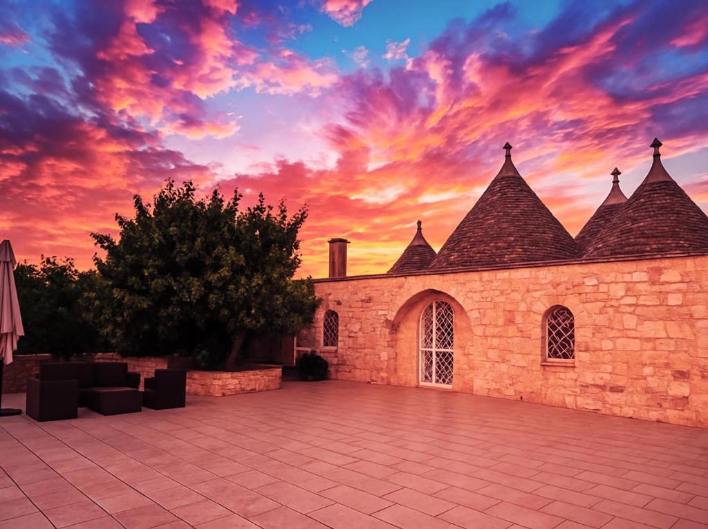 Trulli Mari in Valle d'Itria - 4