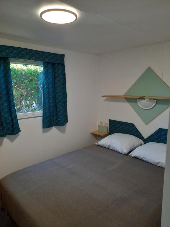 Mobilhome piscine 4 couchages - 3