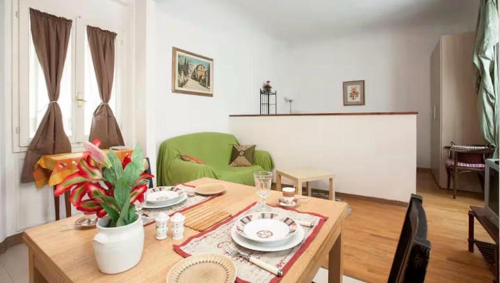 Hidden Gem near Duomo Cathedral Sleeps 4 - 1
