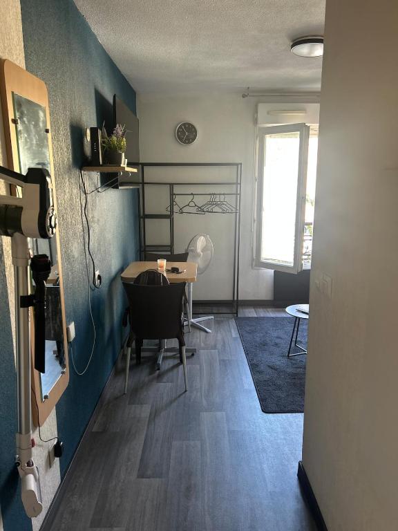 Studio à Nice Calme et Tout Équipé - 2