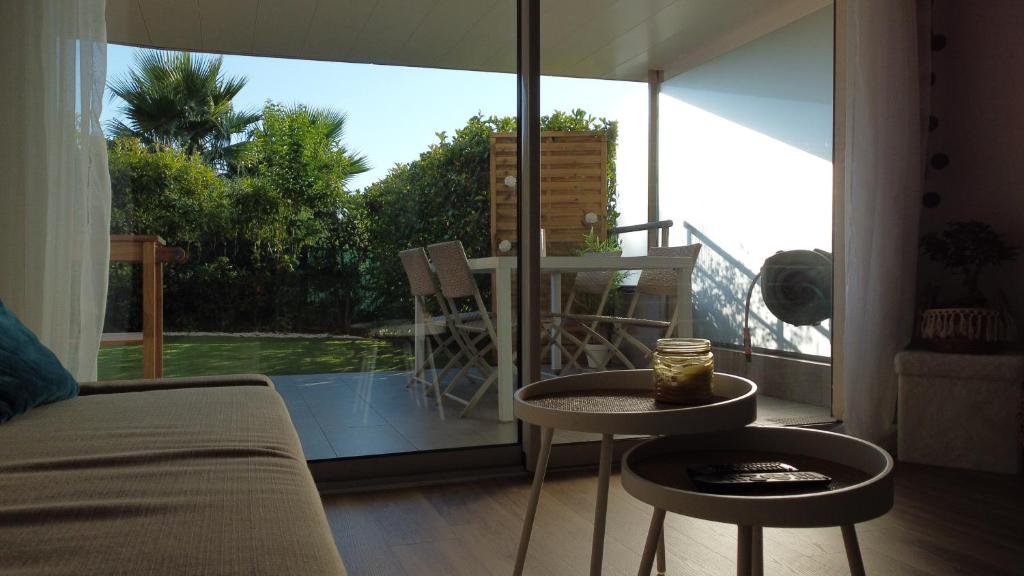 Appartement avec jardin et piscine - 5