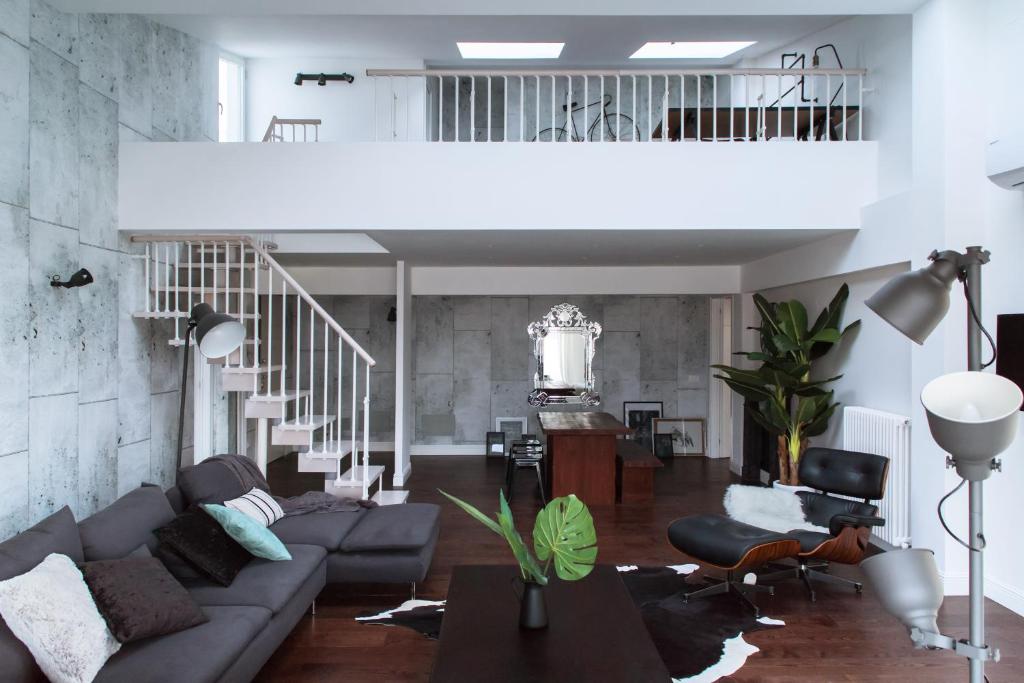 Industia Loft Apartment - 2