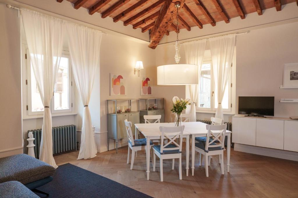 Signoria luxury loft - central & modern - 2