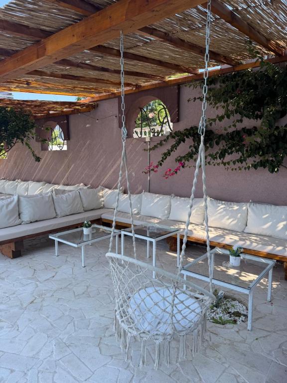 Guest House Dena - 2