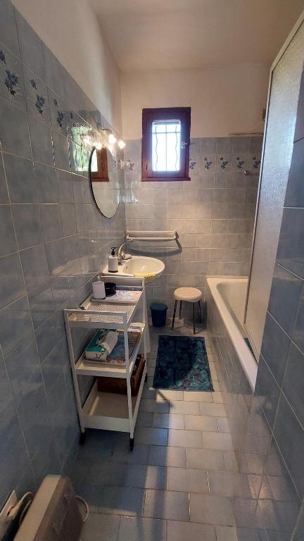 2-star rated air-conditioned house with garden - 4