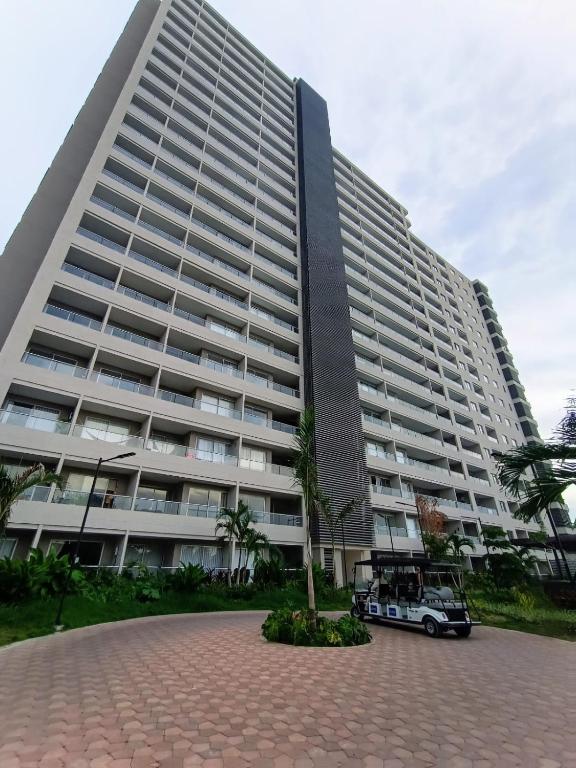 Loft moderno con vista al mar y a la sierra, playa a 2 min y 4 piscinas para disfrutar en tu estadía - 2