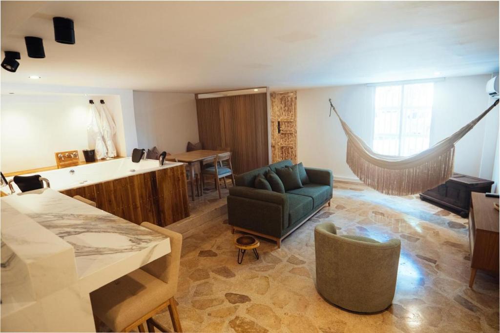 Santo Domingo Grand Stay - 4