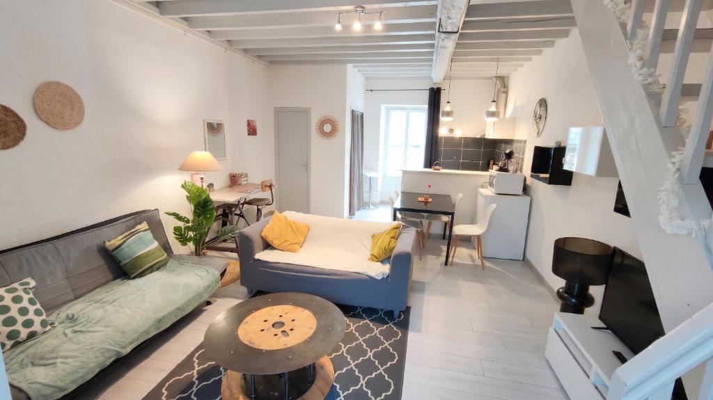 Cosy Lotus Quartz T2 - Centre - Place du Forail - Balcon et Parking gratuit dans la rue - 4