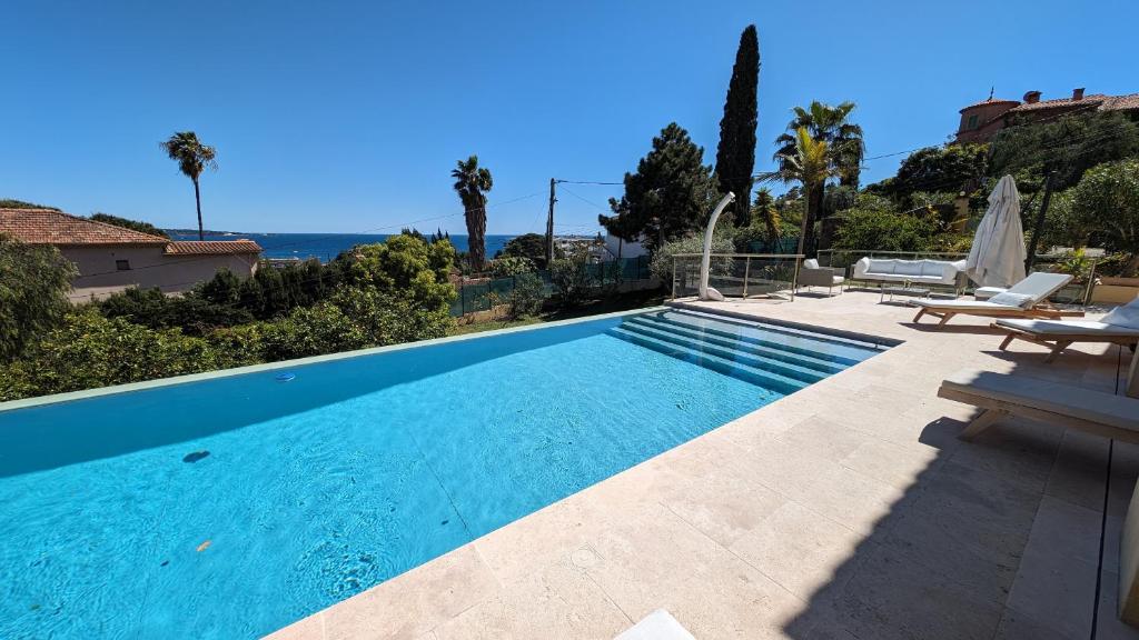Ref GOLFE Palmes d Or Properties - 2