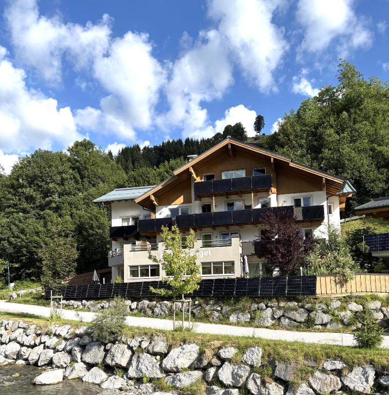 Am Zwölferkogel Appartements - 3