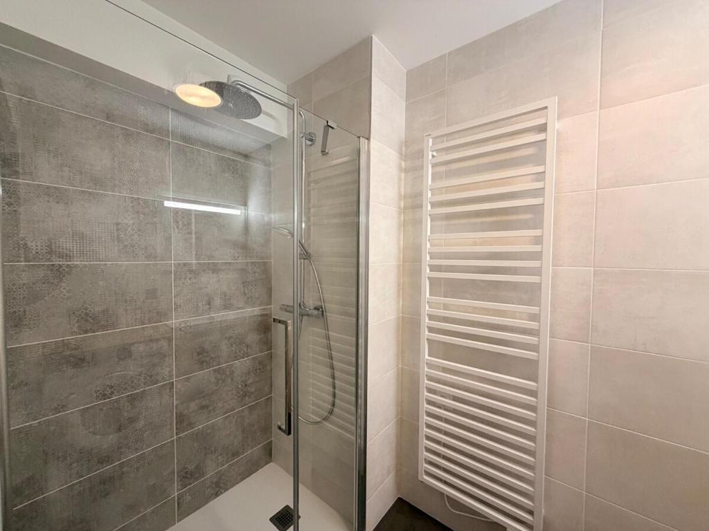 Superbe T3 cosy et spacieux avec garage - 2