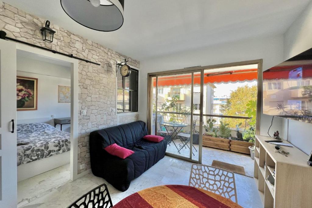 Bright 31m2 flowered terrace near Croisette - 4