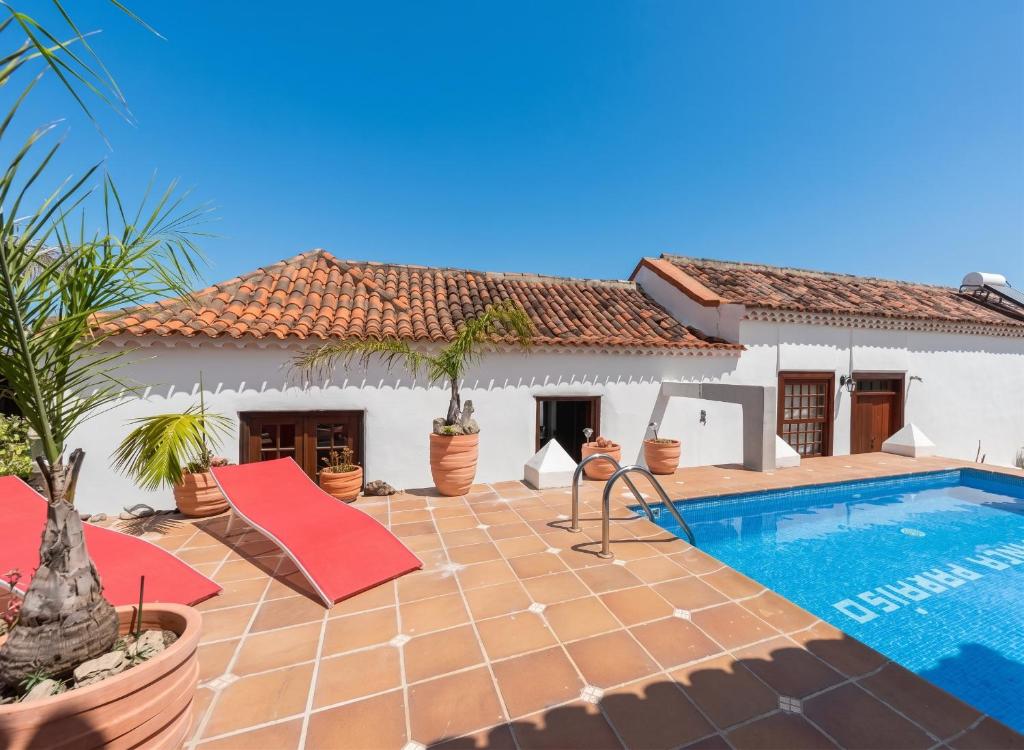 Welcoming house with pool in San Cristóbal - 85 m² - 2