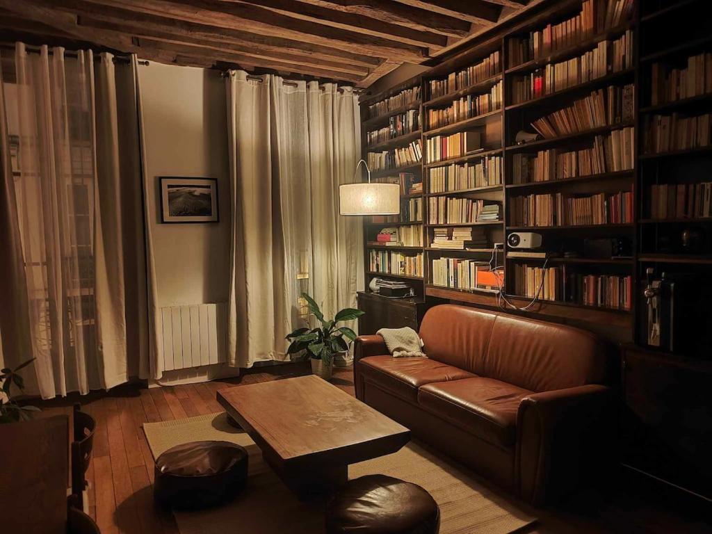 Beautiful spacious apartment in the heart of Montorgueil - 1