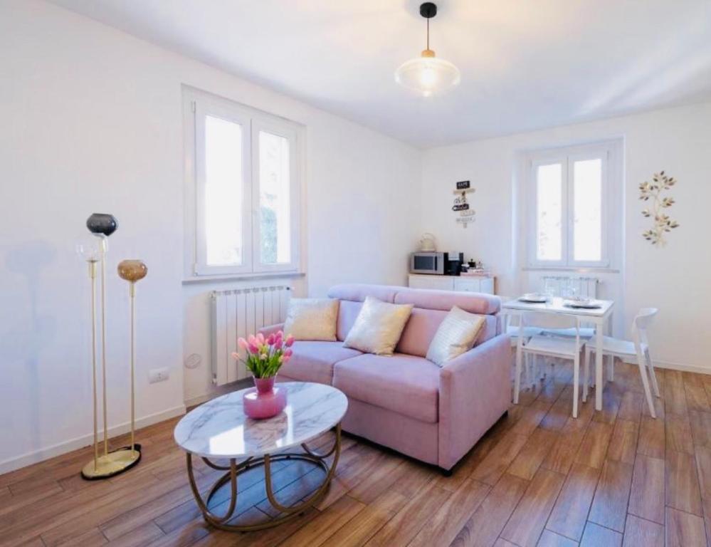 Lora diamond Suite 3, free private parking, self check in, air conditioner - 3