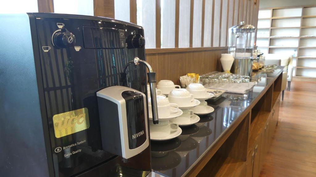 طعام و مشروبات