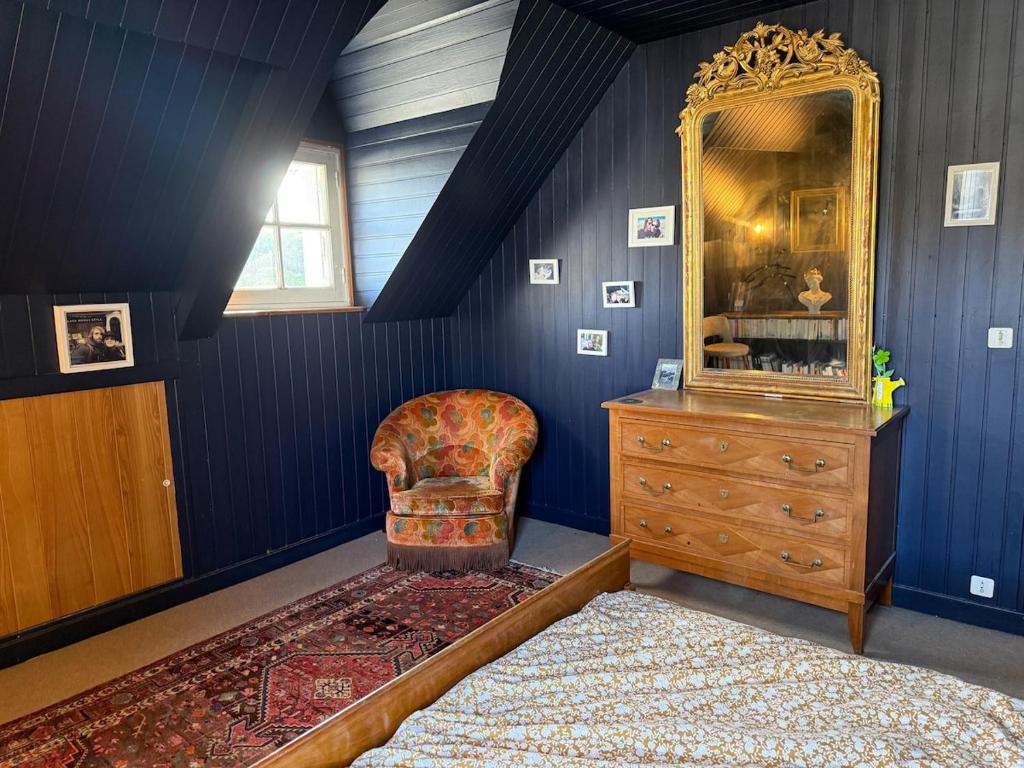 Spacious and comfortable home near beaches - 3