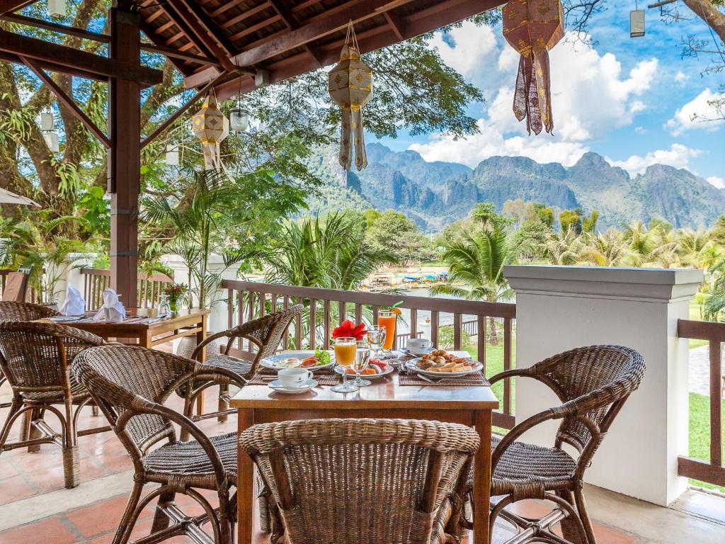 Restaurant, Riverside Boutique Resort in Vang Vieng