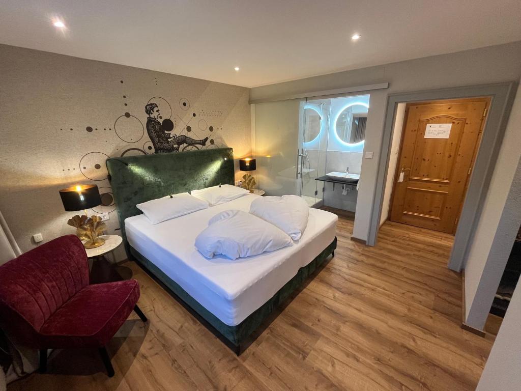 Landhotel Lindenhof - 3