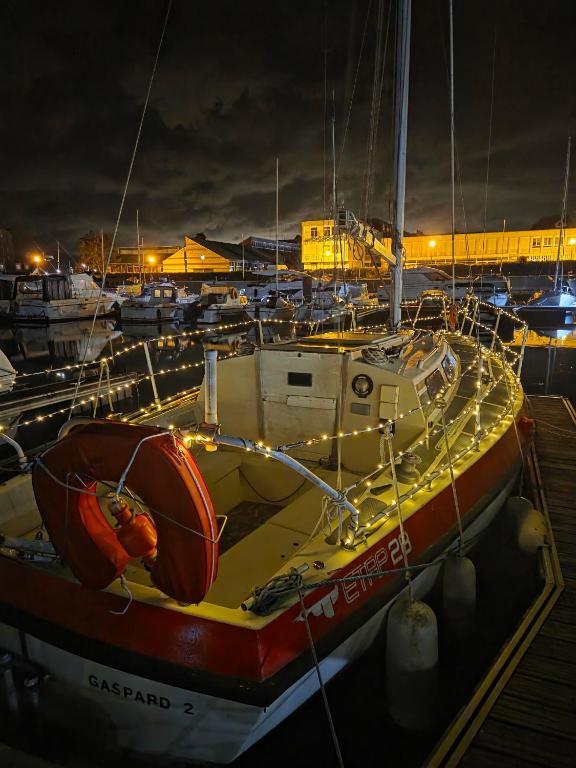 Nuit romantique sur un bateau à Deauville - 3