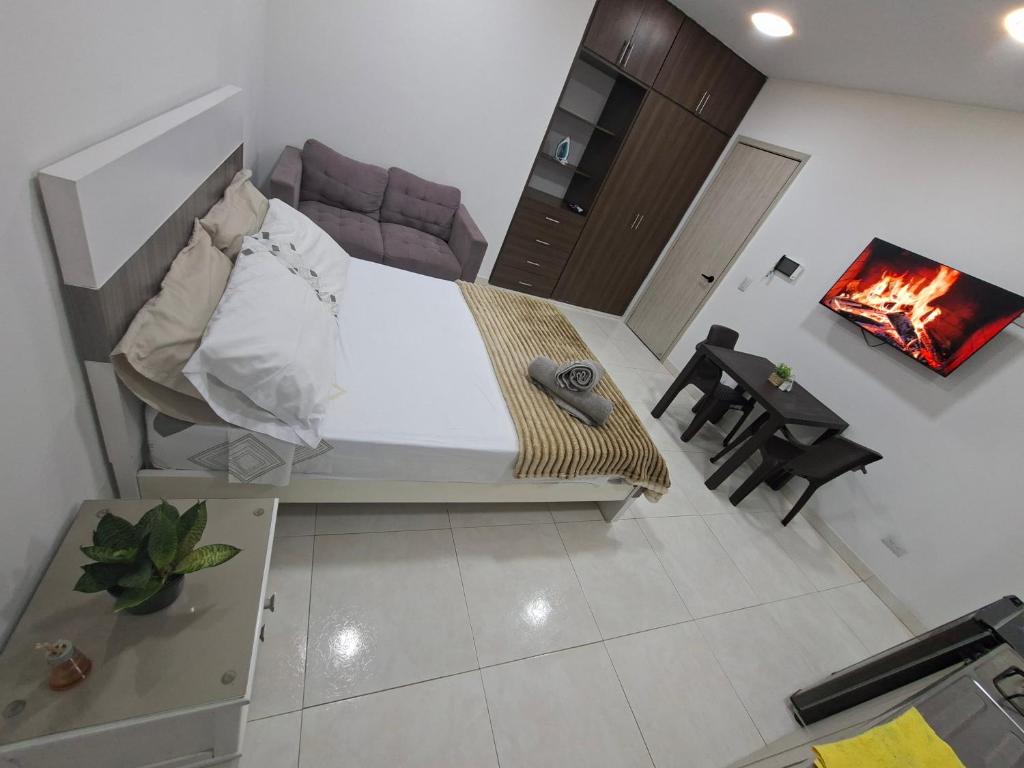 Loft 5 Minutos de Jardín plaza sector universitario Barrio el Ingenio - 3