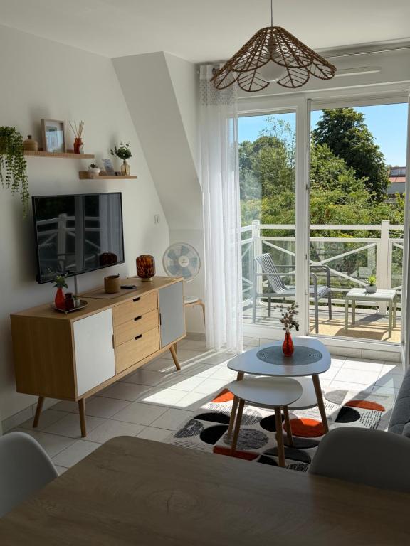 Les Belles Rives T2 avec balcon ensoleillé - 3