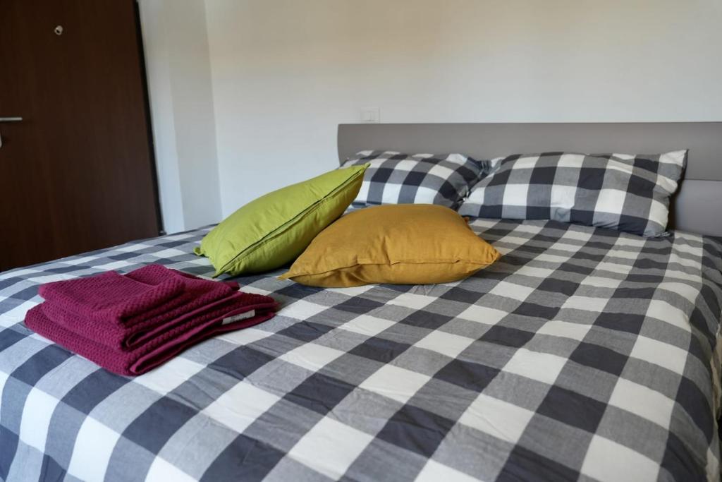 Guglie's Guest House - 5