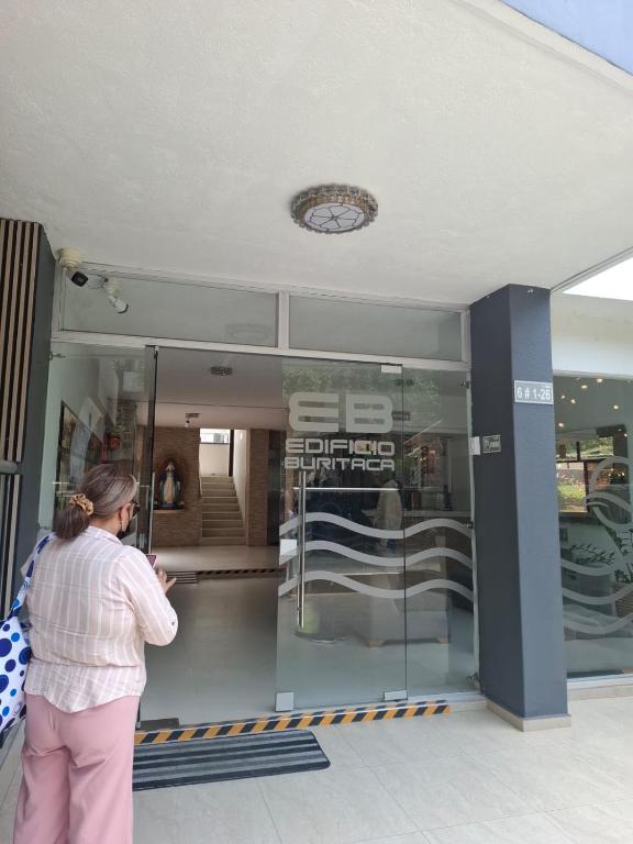 Buritaca piso8 - 1