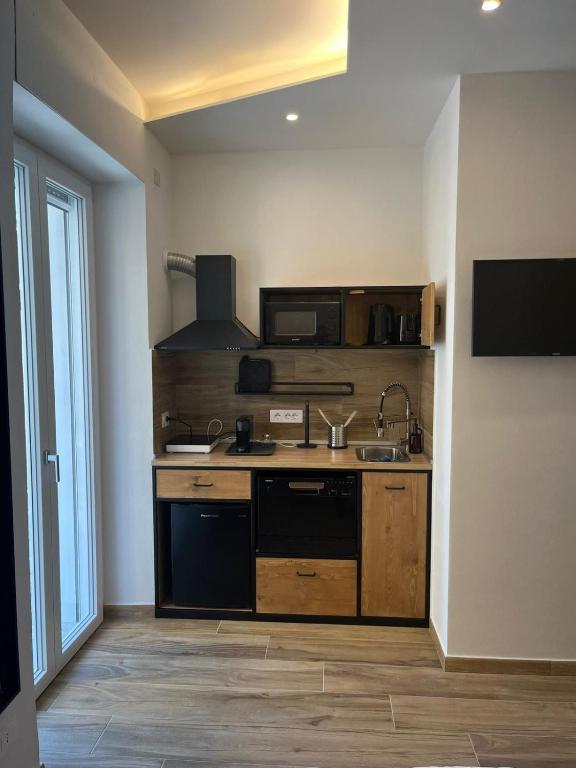 Lirico Suites - 1