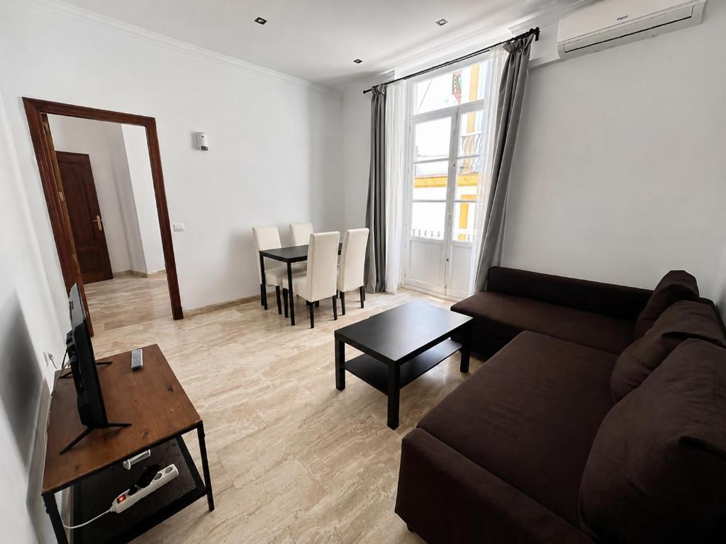 Apartamento Cádiz céntrico calle San Francisco - 5
