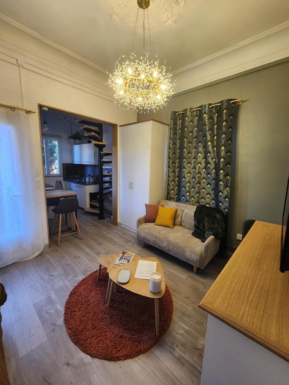 Le Petit Montmartre Chic studio Nîmes centre ville - 1