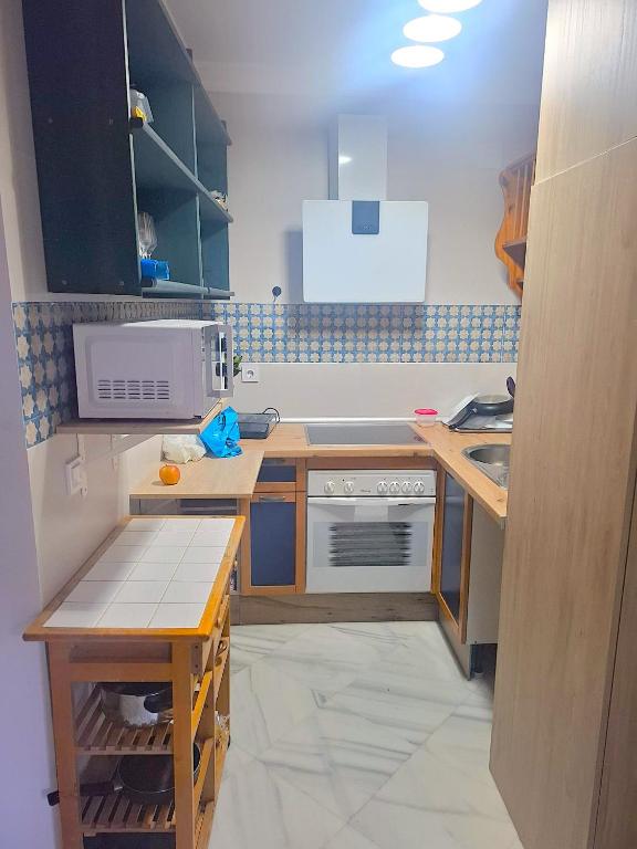 Habitación privada con baño en pleno centro de Huelva - 5
