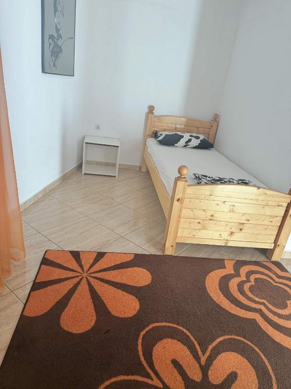 One floor of house - 5
