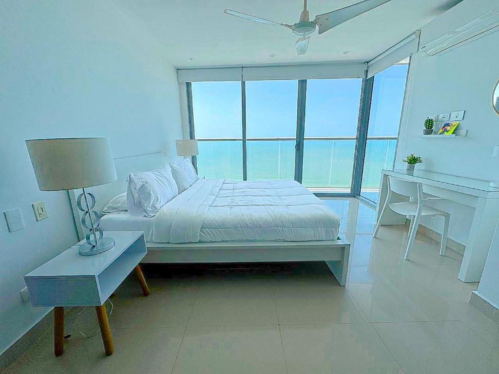 35 flr Spectacular Seaview Morros City Bocagrande - 1