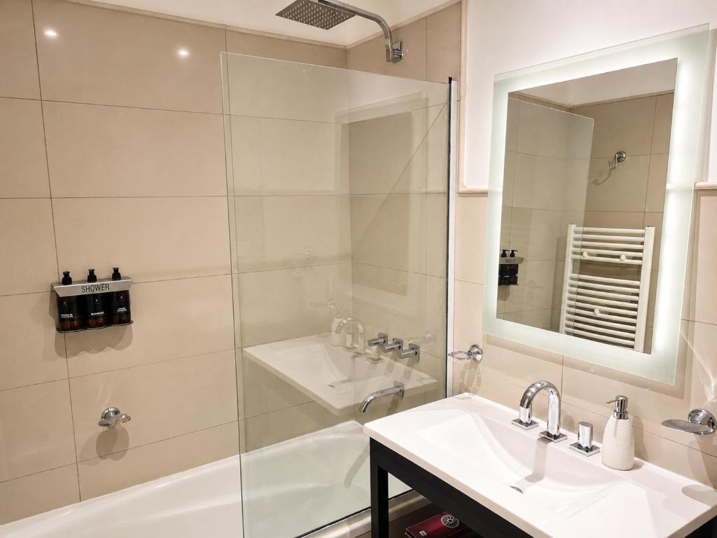 AC Suites - 5