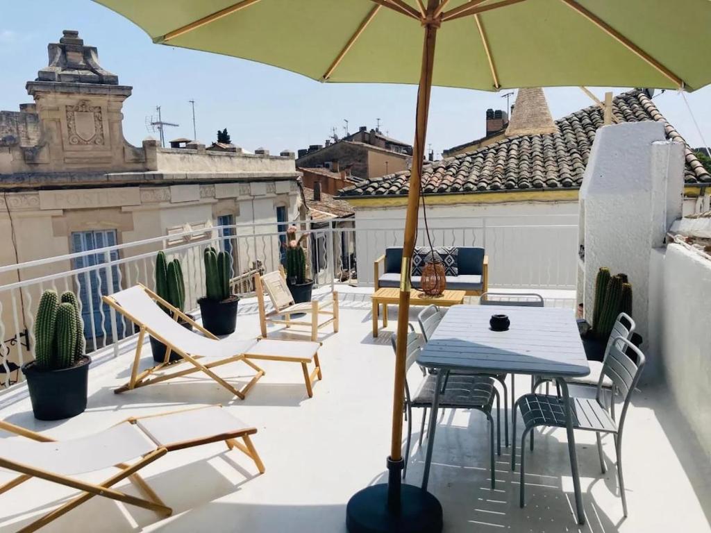 Grande terrasse panoramique au cœur des remparts - 1