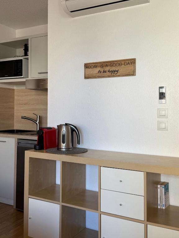 Côte d'Azur joli studio 3 étoiles , 50m plage, climatisation , parking privé - 5