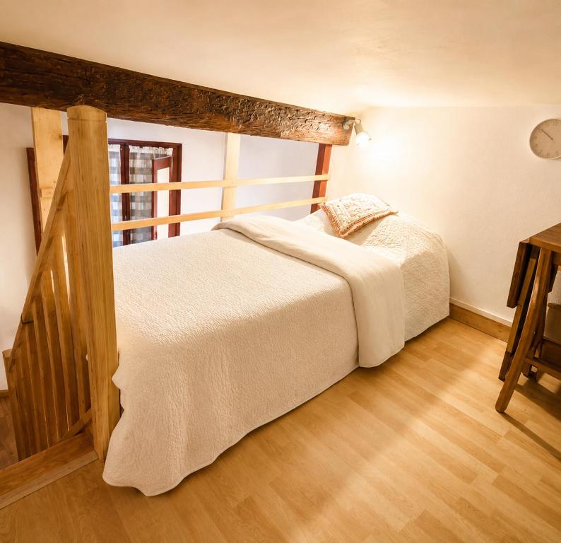 Appartement avec mezzanine en plein cœur du centre d'Aix - 5