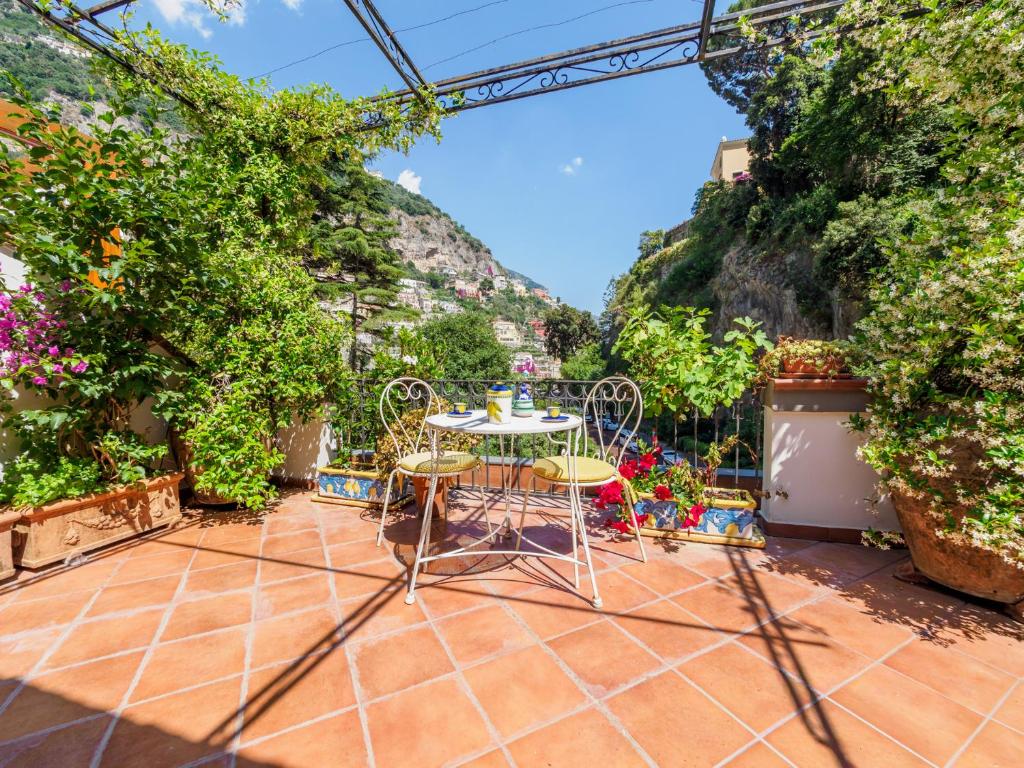 Positano Elegant Terrace - 4