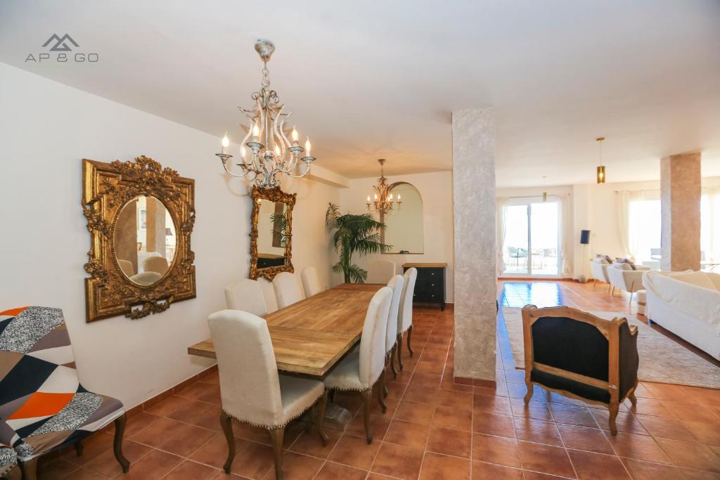 Serenity Coast Home, Exclusive Sea Views & Pool - 5